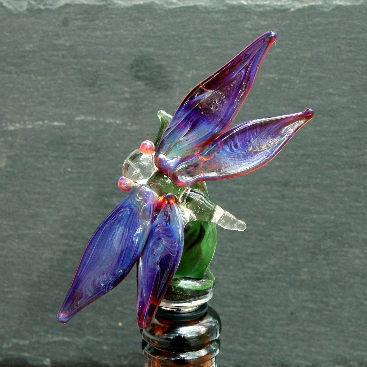 Wine Stopper Dragonfly Glass, Stainless Steel Art Wine Bottle Stopper, Hand Blown Lampwork Glass  Purple
